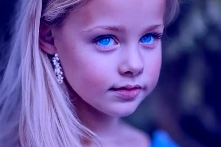 Ava, 31, a blonde blue-eyed caribbean companion based in Copacabana. Offering Domination, Travel Companion, GFE, Prostate Massage, CIM. Available for incall ...