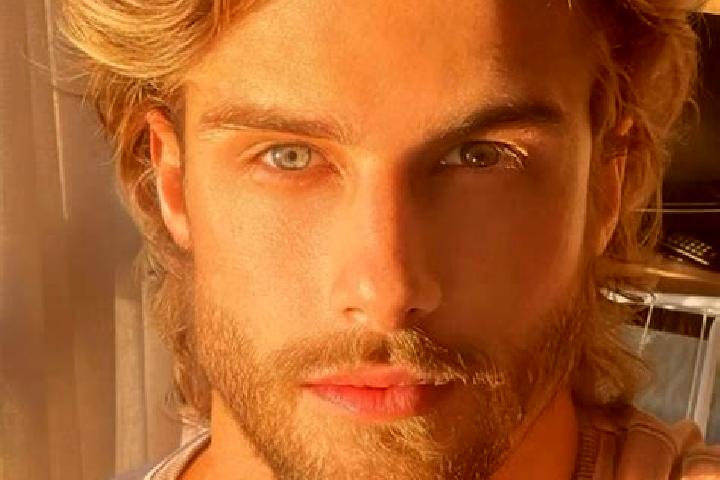 Ava, 31, a blonde blue-eyed indian companion based in Hisarkoey. Offering Deep French Kissing, 69, CIM, Duos. Available for incall and outcall, day and eveni...