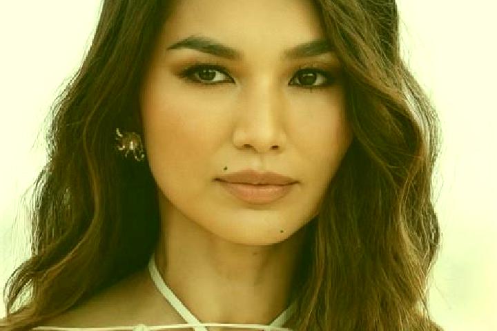 Ava, 31, a brunette blue-eyed asian companion based in Turgut. Offering Massage, Girlfriend Experience, Domination, Travel Companion. Available for incall an...