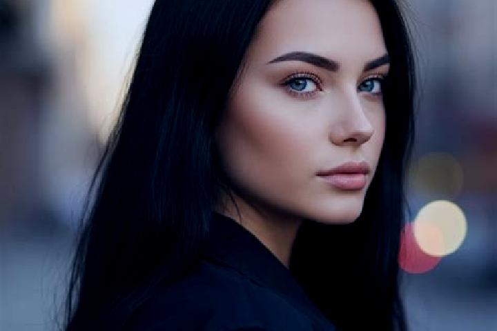 Ava, 31, a brunette blue-eyed latina companion based in Qaryat al Qabil. Offering Domination, Travel Companion, CIM, Deep French Kissing. Available for incal...