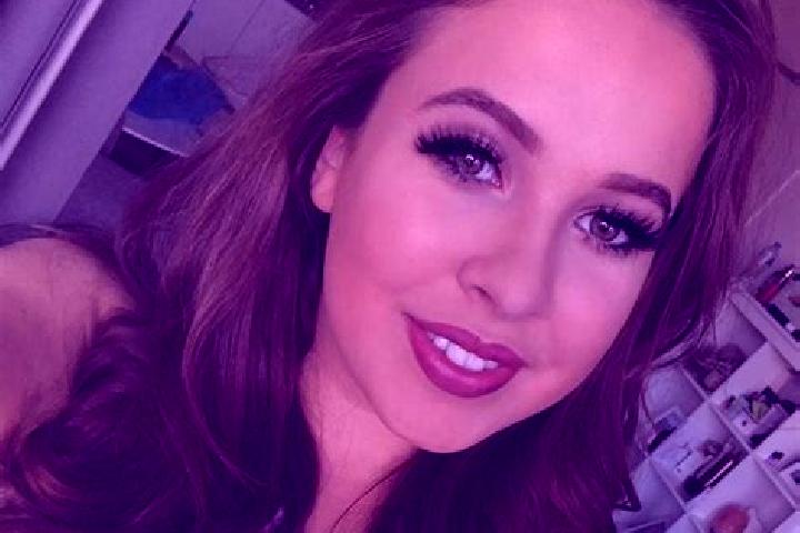 Ava, 31, a red dark-eyed slavic companion based in Rancho Tehama Reserve. Offering Massage, Dinner Date, Fetish, Couples. Available for incall and outcall, o...