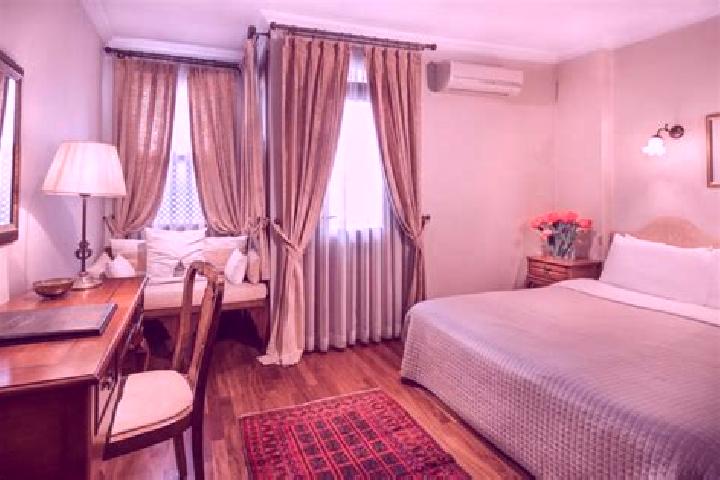 Ava, 31 — Escort in Konak, Turkey