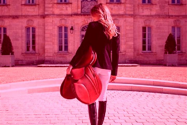 Ava, 31 — Escort in Nontron, France