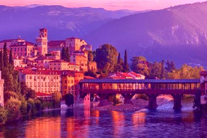 Ava, 31 — Escort in San Bassano, Italy