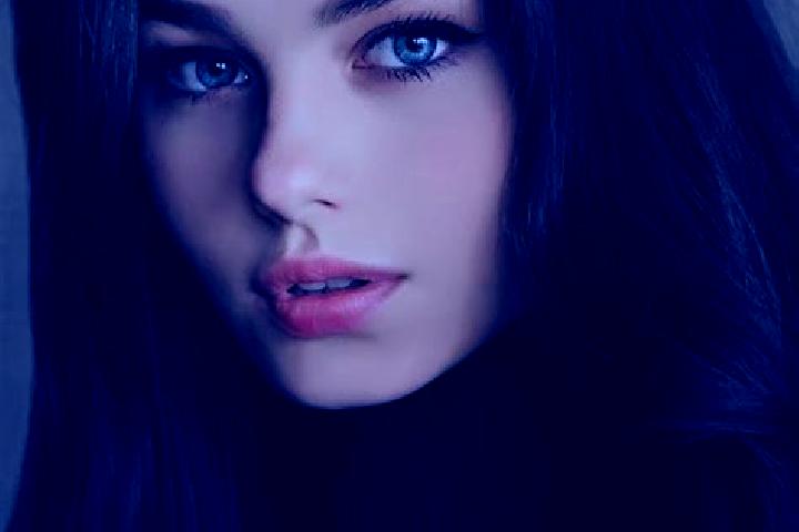 Ava, 32, a black grey-eyed caucasian companion based in Mers El Kheir. Offering OWO, Dinner Date, Domination, BDSM. Available for incall and outcall, day and...