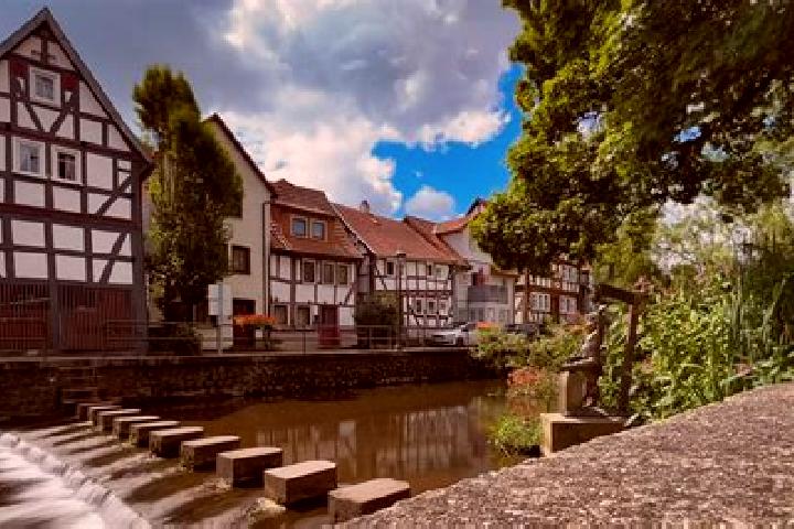 Ava, 32 — Escort in Lautenbach, Germany