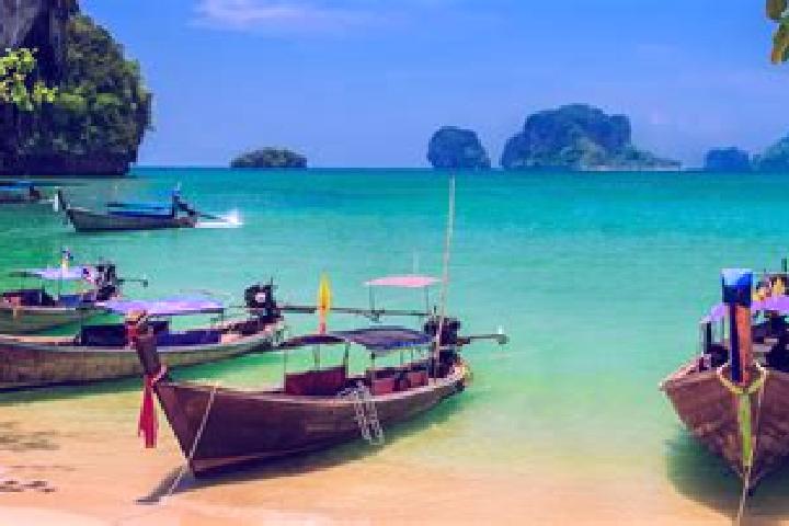 Ava, 32 — Escort in Yaring, Thailand