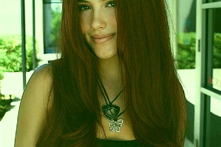 Ava, 33, a auburn dark-eyed slavic companion based in Chotepe. Offering Duos, GFE. Available for incall and outcall, overnight bookings available.