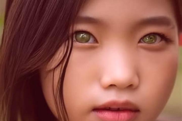 Ava, 33, a black green-eyed asian companion based in Lugansk. Offering Prostate Massage, Massage, Roleplay, Domination. Available for incall and outcall, ove...