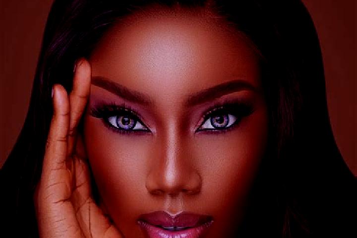 Ava, 33, a chestnut blue-eyed ebony companion based in North Rothbury. Offering Couples, Fetish, CIM, Party Girl, Massage. Available for incall and outcall, ...