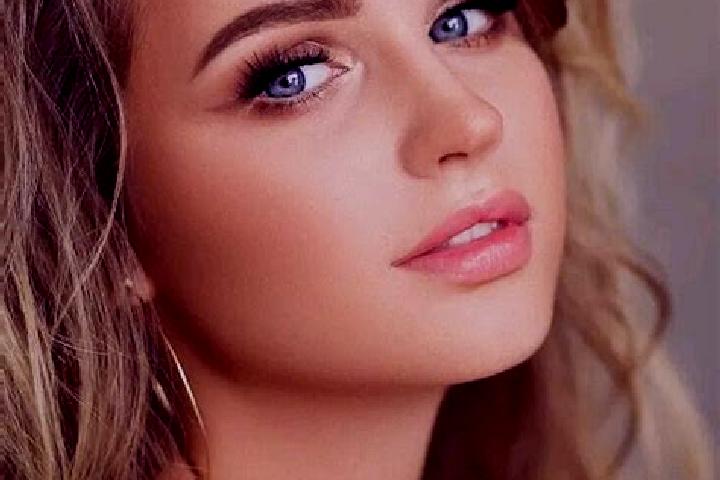 Ava, 33, a dark blonde blue-eyed european companion based in Rataje nad Sazavou. Offering OWO, CIM, Girlfriend Experience, Massage. Available for incall and ...