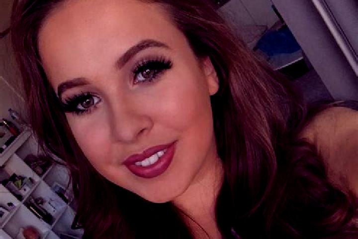 Ava, 33, a dark blonde dark-eyed caribbean companion based in Povstyn. Offering Massage, Prostate Massage, Overnight, CIM. Available for incall and outcall, ...