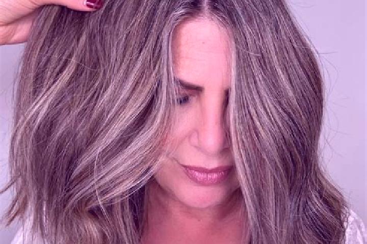 Ava, 33, a dark blonde grey-eyed mediterranean companion based in Buritama. Offering Massage, Couples, Erotic Massage, Prostate Massage. Available for incall...