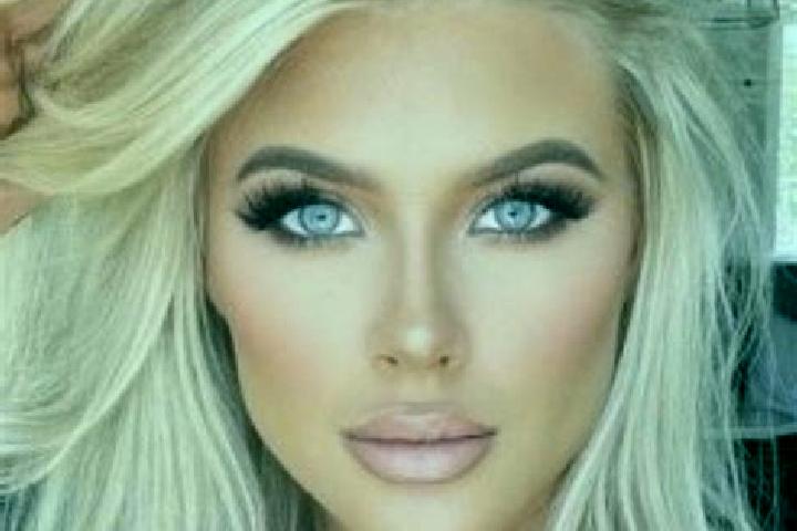 Ava, 33, a platinum blonde blue-eyed latina companion based in Kvasyliv. Offering 69, GFE, Fetish, Girlfriend Experience. Available for incall and outcall, d...