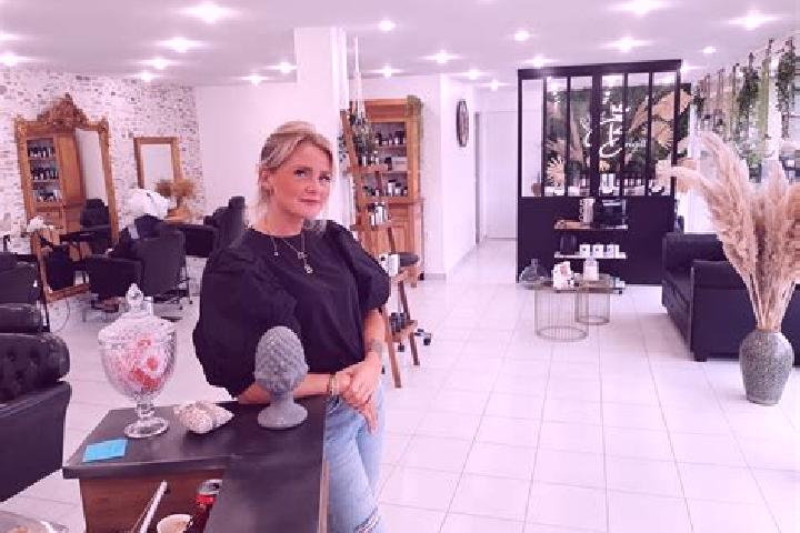 Ava, 33 — Escort in Gourville, France