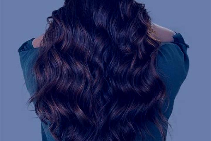 Ava, 34, a auburn grey-eyed caucasian companion based in Hamba. Offering Travel Companion, Erotic Massage, BDSM. Available for incall and outcall, day and ev...