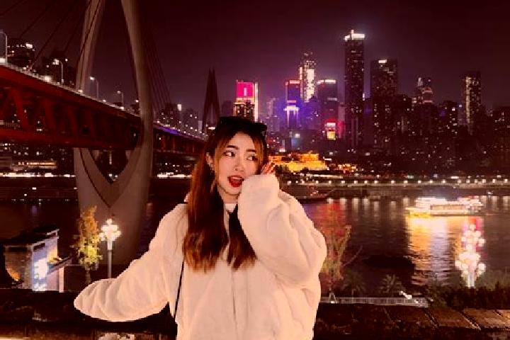 Ava, 34 — Escort in Anliang, China