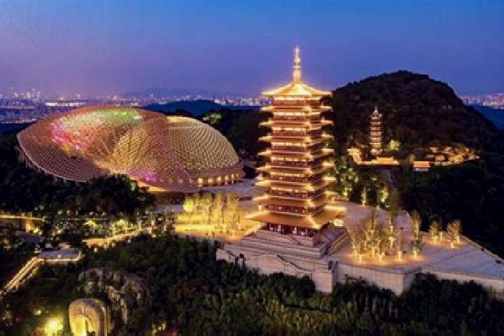 Ava, 34 — Escort in Niushou, China