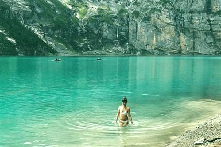 Ava, 34 — Escort in Sospirolo, Italy