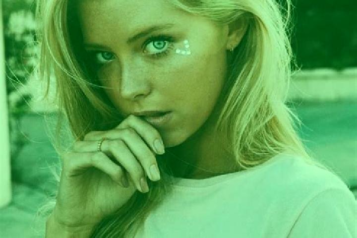 Ava, 35, a blonde blue-eyed asian companion based in Bridlicna. Offering Girlfriend Experience, A-Level, Deep French Kissing, Tantra, BDSM. Available for inc...