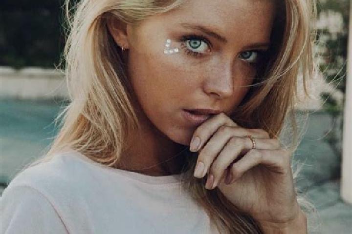 Ava, 35, a blonde blue-eyed asian companion based in Coram. Offering Travel Companion, Dinner Date, Overnight. Available for incall and outcall, day and even...
