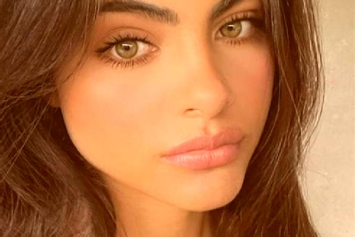 Ava, 35, a brunette green-eyed indian companion based in Cheremushki. Offering Roleplay, Erotic Massage, A-Level. Available for incall and outcall, day and e...