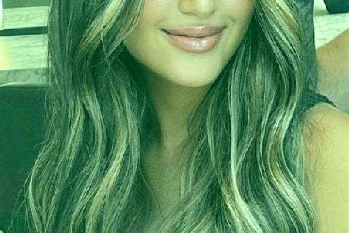 Ava, 35, a dark blonde brown-eyed indian companion based in Kesowo. Offering Prostate Massage, Overnight, Girlfriend Experience, Couples. Available for incal...