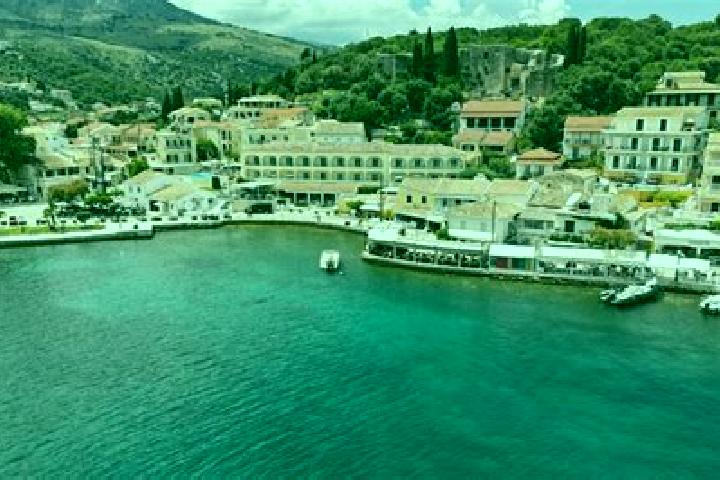 Ava, 35 — Escort in Almyros, Greece