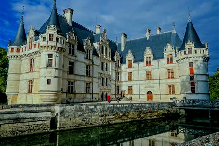 Ava, 35 — Escort in Azay-le-Rideau, France