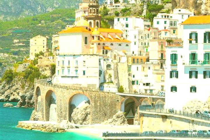 Ava, 35 — Escort in Centinarola, Italy