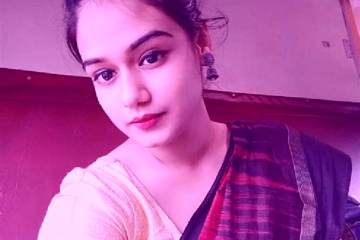 Ava, 35 — Escort in Mirpur Bhtoro, Pakistan