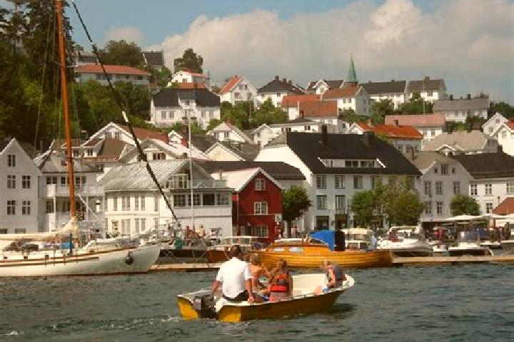 Ava, 35 — Escort in Tvedestrand, Norway