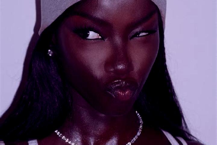 Ava, 36 — Escort in Dambi, Angola