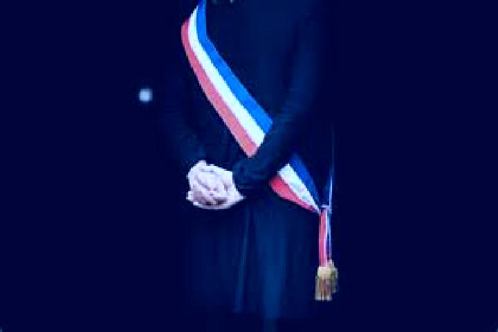 Ava, 36 — Escort in Le Fay, France