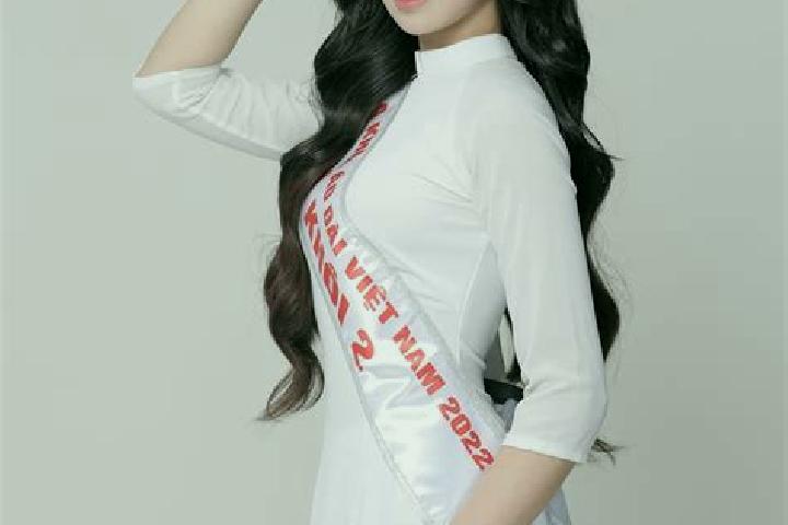 Ava, 36 — Escort in Thi Tran Yen Minh, Vietnam