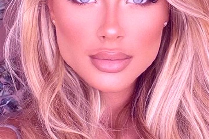 Ava, 37, a blonde blue-eyed latina companion based in Muttendorf. Offering Party Girl, Travel Companion, Fetish. Available for incall and outcall, day and ev...