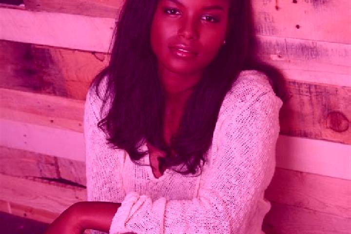 Ava, 37, a blonde dark-eyed ebony companion based in Ourone. Offering CIM, Fetish, A-Level, Party Girl. Available for incall and outcall, overnight bookings ...