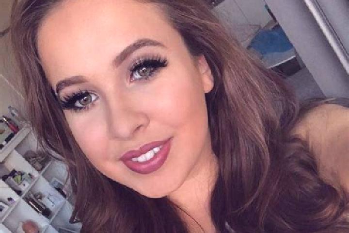 Ava, 37, a dark blonde amber-eyed ebony companion based in Saint Paul s. Offering 69, Fetish, Striptease, Duos. Available for incall and outcall, overnight b...