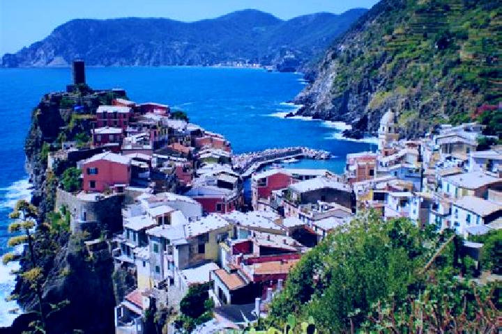 Ava, 37 — Escort in Corniglio, Italy