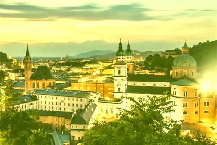 Ava, 37 — Escort in Salzburg, Germany