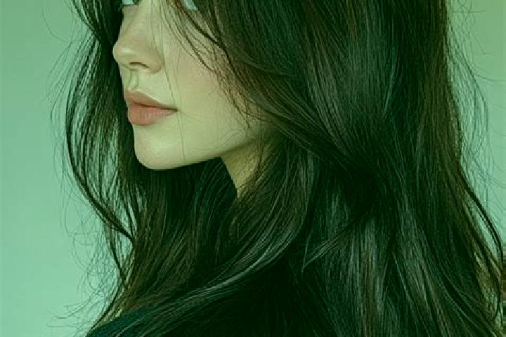 Ava, 38, a auburn brown-eyed latina companion based in Plast. Offering A-Level, Duos, Massage, Travel Companion. Available for incall and outcall, day and ev...