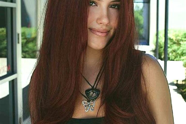 Ava, 39, a auburn dark-eyed european companion based in Solden. Offering Duos, Tantra, Roleplay. Available for incall and outcall, overnight bookings available.
