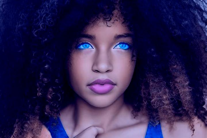 Ava, 39, a black blue-eyed mixed companion based in El Grullo. Offering OWO, Striptease. Available for incall and outcall, overnight bookings available.