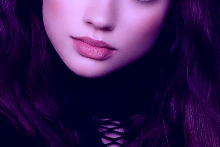 Ava, 39, a brunette dark-eyed european companion based in Hoeviyn Am. Offering Dinner Date, Erotic Massage, Travel Companion, Girlfriend Experience, Prostate...