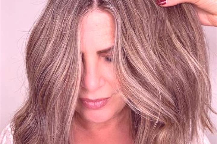Ava, 39, a dark blonde grey-eyed latina companion based in Bilkha. Offering Fetish, Erotic Massage. Available for incall and outcall, overnight bookings avai...
