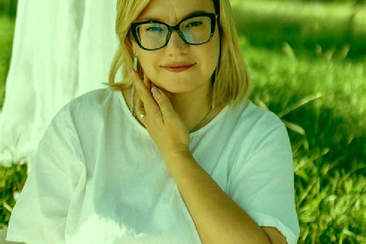 Ava, 39 — Escort in Iziaslav, Ukraine
