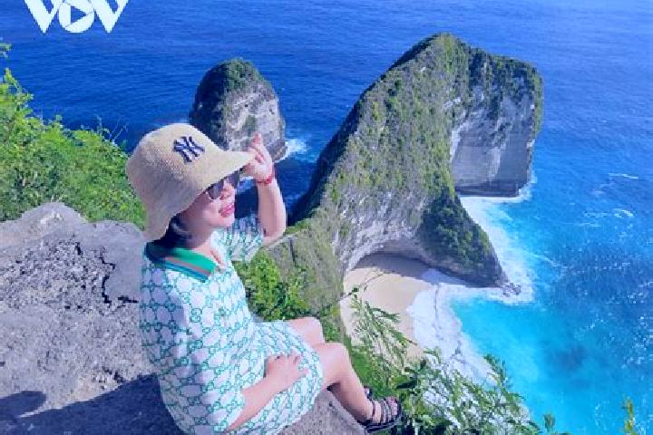 Ava, 39 — Escort in Lung Khung, Cambodia