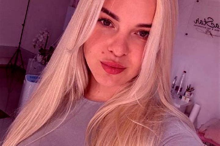 Ava, 39 — Escort in Starokostyantyniv, Ukraine