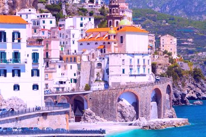 Ava, 39 — Escort in Tonara, Italy