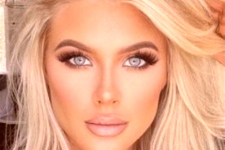 Avery, 20, a platinum blonde hazel-eyed mixed companion based in Yantal . Offering OWO, Dinner Date, Overnight, A-Level. Available for incall and outcall, da...